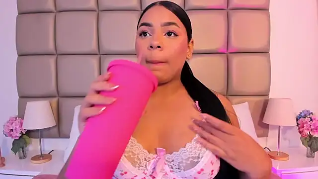 lilly williamss online show from April 2026 02:58:02 AM