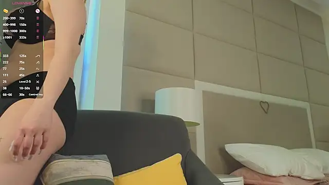 Boobinary online show from April 2026 01:05:02 AM