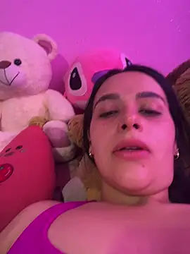 leila moretti online show from March 2026 05:35:01 PM