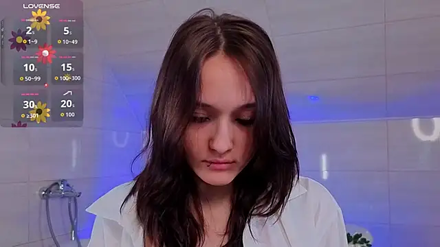 DarcyBlackwood online show from April 2026 01:36:01 AM