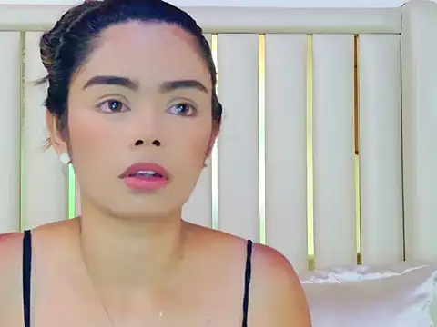 AnnieDesire online show from April 2026 02:18:02 PM