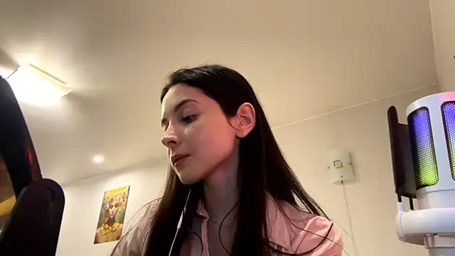 Mikytiki online show from March 2026 02:23:02 PM