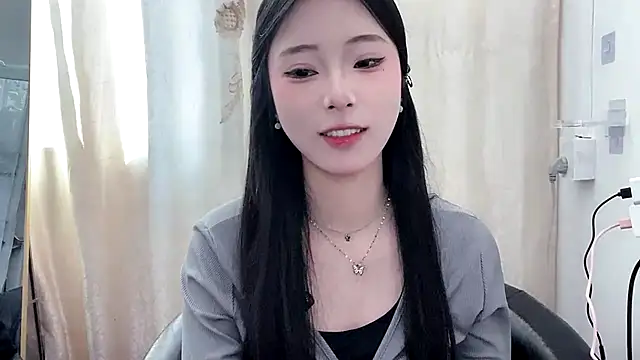 yiyibaby2026 online show from March 2026 01:44:01 AM