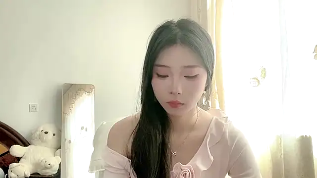 yiyibaby2026 online show from April 2026 02:36:01 AM