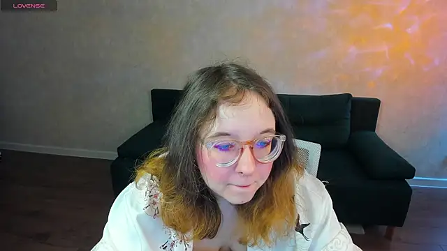 Aleks-caster online show from April 2026 01:17:02 AM