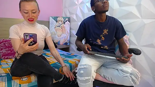 Ebony N Blonde online show from June 2026 08:37:02 PM