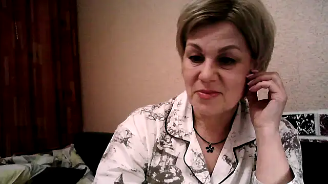 TatkaYang online show from April 2026 07:21:02 PM