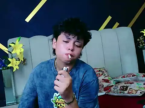 NikiEvanz online show from April 2026 07:52:01 AM