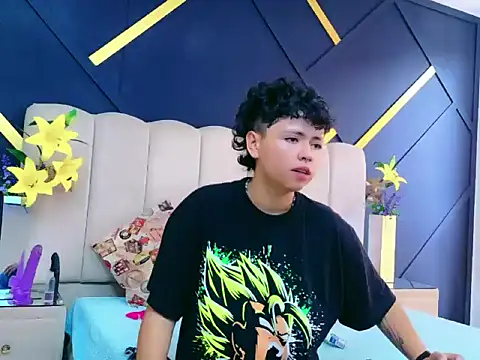 NikiEvanz online show from April 2026 08:11:02 PM