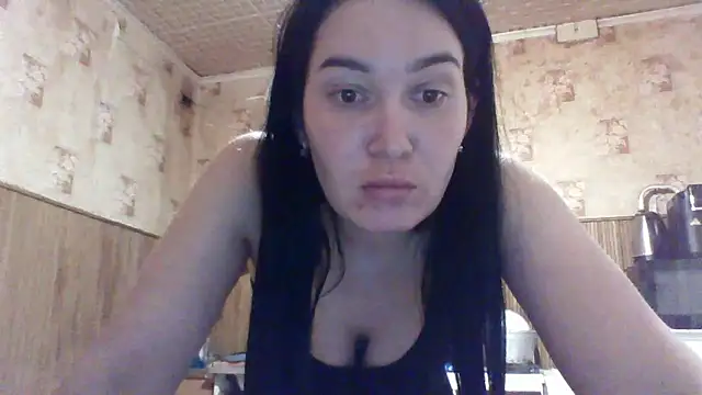 LindaDoll99 online show from April 2026 07:28:02 PM