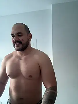 Snapshot of Axel_Dominus chatting on July 2026 11:02:02 PM Axel Dominus online show from July 2026 11:02:02 PM