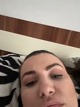 SweetCurvess online show from March 2026 03:37:02 PM