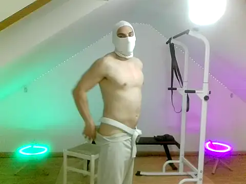 NinjaLaser online show from April 2026 07:25:01 PM