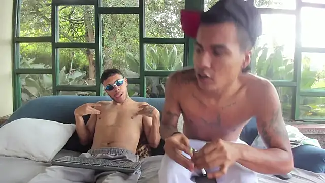 StivennCardona online show from March 2026 02:09:01 PM