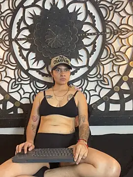 May-ana online show from April 2026 09:39:01 PM