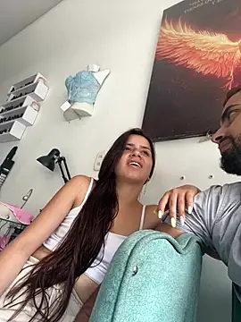 Jouemandannie online show from April 2026 07:49:01 PM