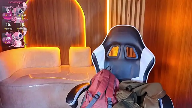 Lia queen tx online show from April 2026 02:49:01 AM