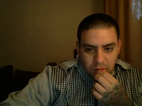 Snapshot of Matiasadventurexxx chatting on June 2026 06:31:02 PM Matiasadventurexxx online show from June 2026 06:31:02 PM