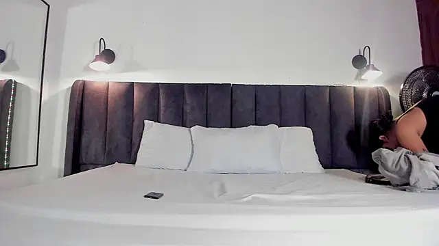 selena  smith1 online show from March 2026 04:40:02 AM