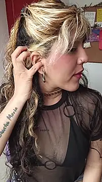 La-venus online show from April 2026 09:01:01 PM