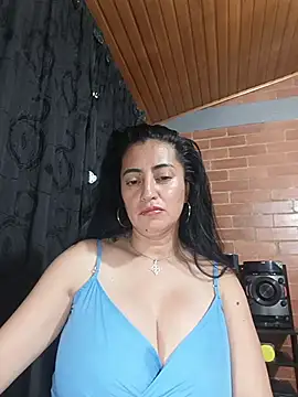 Alexandrina online show from November 2025 11:05:01 PM