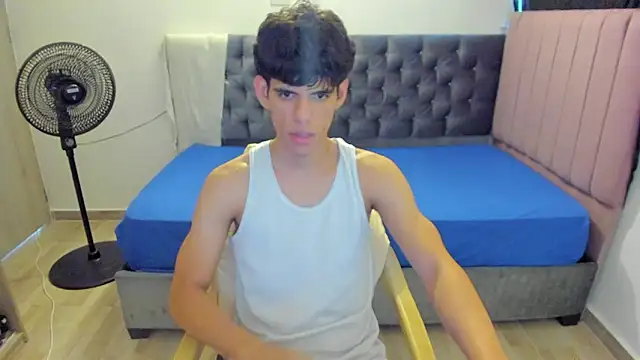 Josy 11 online show from March 2026 10:13:02 PM