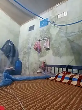 Lyly22x online show from April 2026 09:48:02 PM