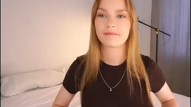 HellenSlavis online show from March 2026 07:13:02 PM