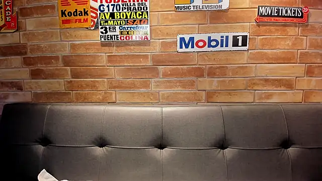 foxi xiaomi online show from April 2026 11:11:02 AM