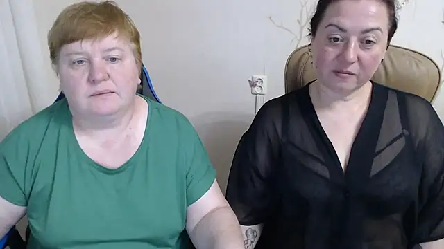 Lindy-Jeanie online show from April 2026 06:26:01 PM
