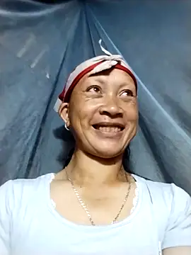 Snapshot of Heli_pusy chatting on May 2026 09:27:01 AM Heli pusy online show from May 2026 09:27:01 AM