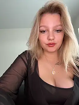 bettyloveu online show from June 2026 07:47:02 AM