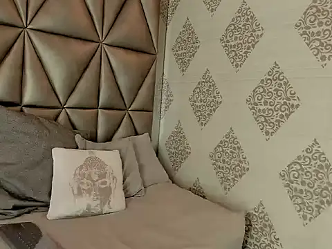 MariaJose Adams online show from April 2026 12:06:02 PM