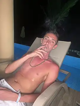 MeJross online show from April 2026 12:53:01 AM