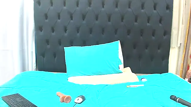 Dark Slim Thick online show from April 2026 05:35:02 PM