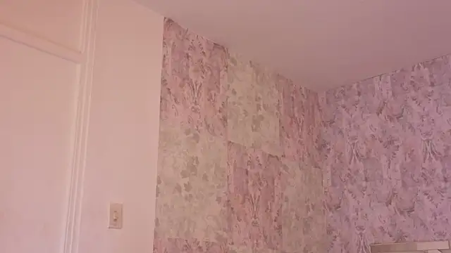 april summer  online show from April 2026 08:24:02 PM