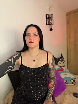 katherine Murph online show from April 2026 07:47:02 PM