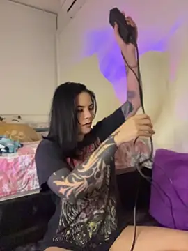 katherine Murph online show from April 2026 05:32:02 AM