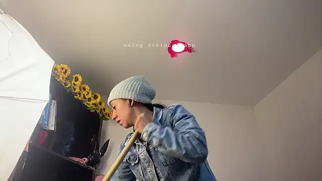 ItsAmara online show from April 2026 01:16:02 PM