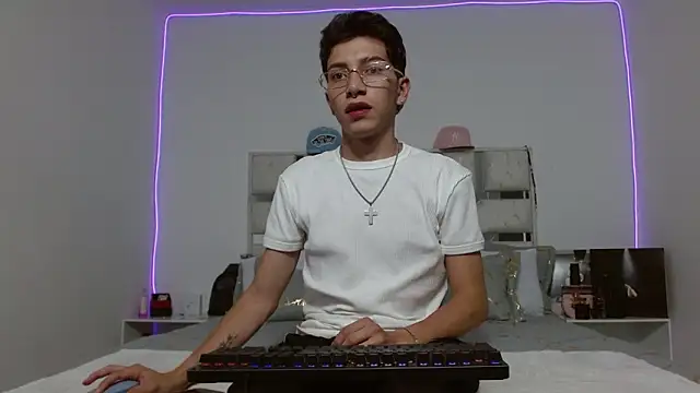 tiam muller fenix online show from April 2026 12:55:02 AM