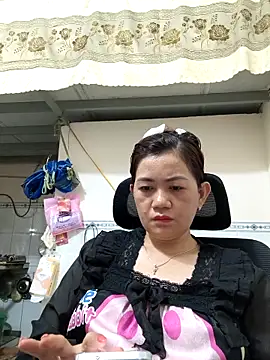 Love forever 69 online show from April 2026 11:22:02 PM