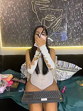 Gretel Streit online show from June 2026 03:44:01 AM