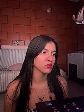 xayah cute online show from April 2026 06:30:01 AM