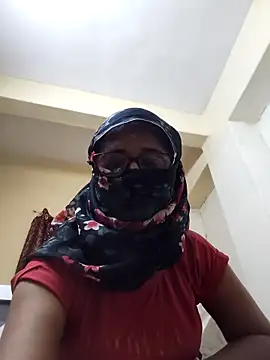 Noughty Muse online show from April 2026 05:33:02 PM