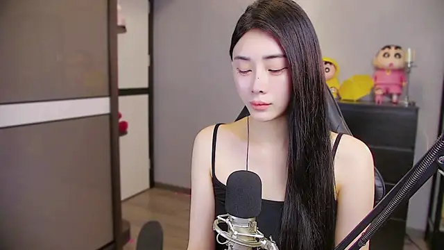 XiaoYuBao- online show from May 2026 01:39:02 PM