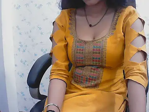 Snapshot of ragini_bby chatting on March 2026 03:56:01 AM ragini bby online show from March 2026 03:56:01 AM