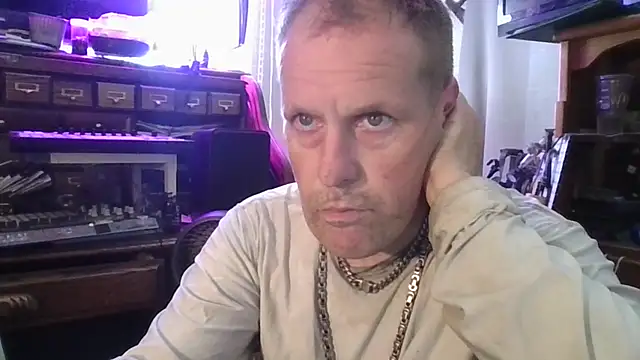 strokingjoe14585 online show from April 2026 06:54:02 PM