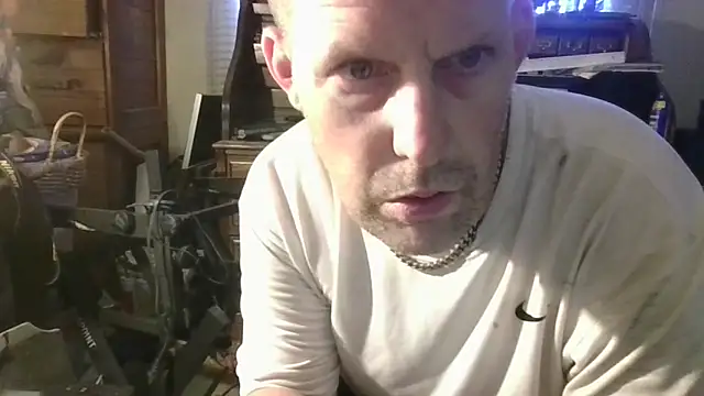 strokingjoe14585 online show from May 2026 11:34:01 PM