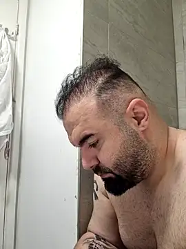 bigmillz32 online show from March 2026 12:38:01 AM