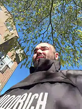 bigmillz32 online show from April 2026 08:59:02 AM